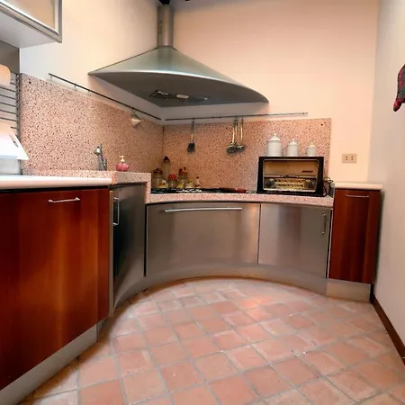 Apartment Maremma Holidays : Casa Lory Massa Marittima